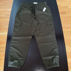 NWT Old Navy Jogger